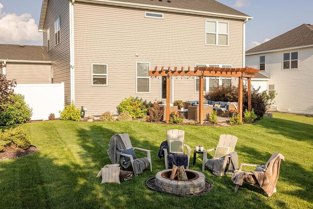 20511 Gunnison Drive, Lakeville, MN 55044