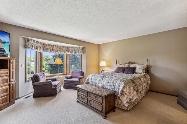 2560 Lander Avenue NE, Saint Michael, MN 55376