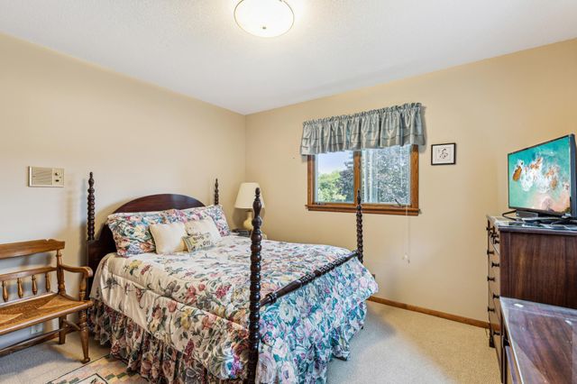 2560 Lander Avenue NE, Saint Michael, MN 55376