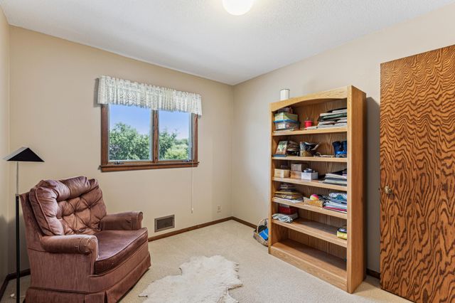 2560 Lander Avenue NE, Saint Michael, MN 55376