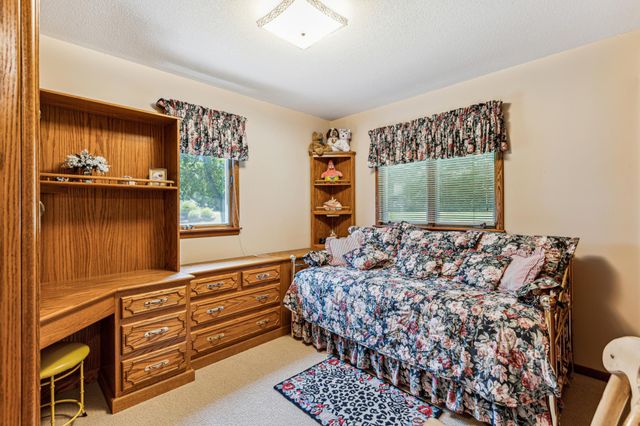 2560 Lander Avenue NE, Saint Michael, MN 55376