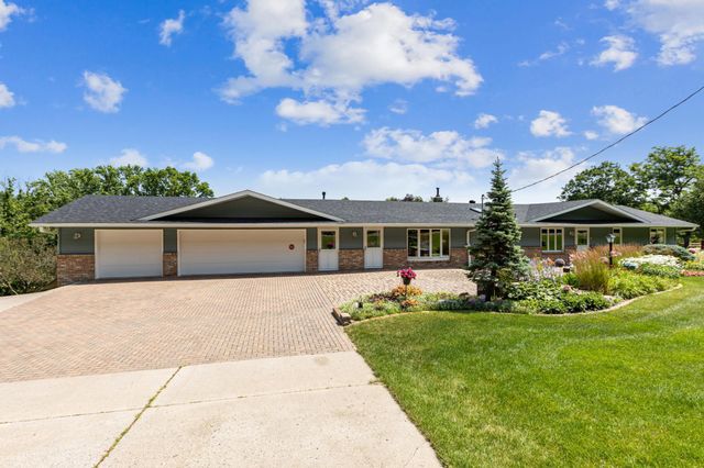 2560 Lander Avenue NE, Saint Michael, MN 55376