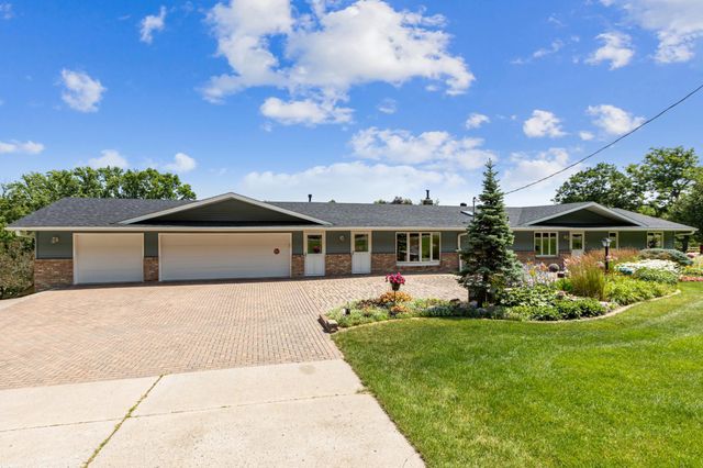 2560 Lander Avenue NE, Saint Michael, MN 55376