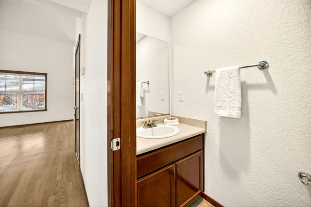 150 Graham Way, Talent, OR 97540