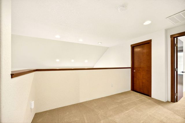 150 Graham Way, Talent, OR 97540