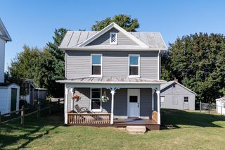 33 N MARYE LN, Luray, VA 22835