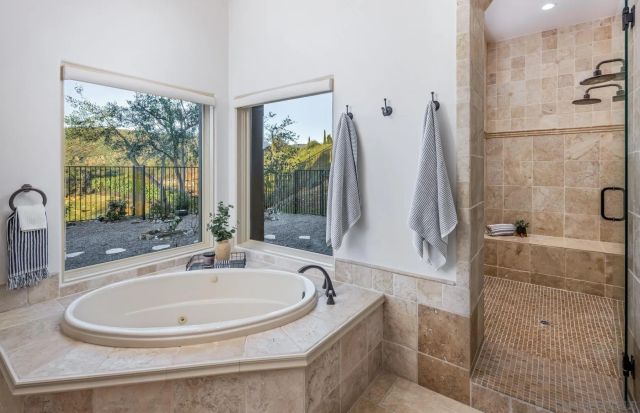 7718 Camino Sin Puente, Rancho Santa Fe, CA 92067