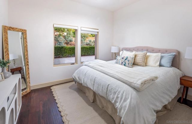 7718 Camino Sin Puente, Rancho Santa Fe, CA 92067