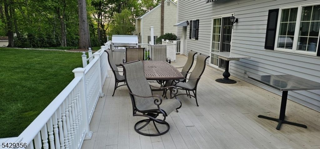 309 Paul Ct, Wyckoff Twp., NJ 07481 — photo 4
