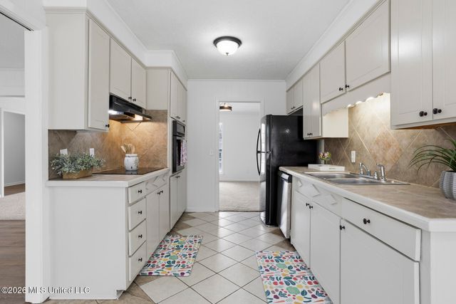 705 Pinehurst Street, Clinton, MS 39056