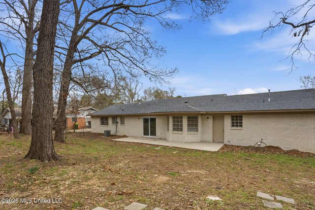 705 Pinehurst Street, Clinton, MS 39056