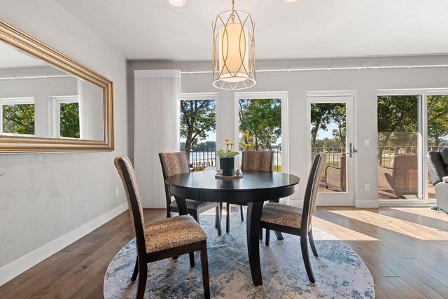 2755 FOX RUN, Appleton, WI 54914