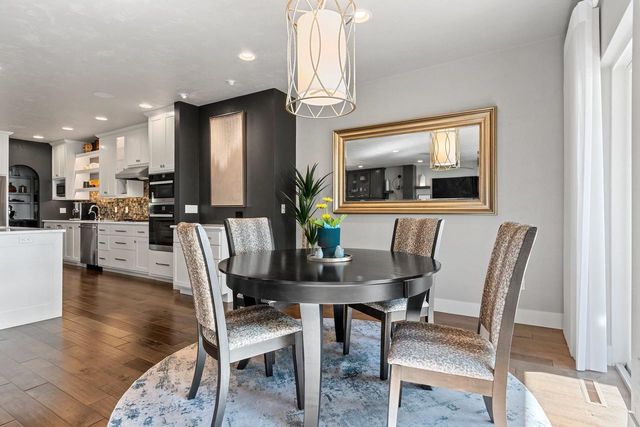 2755 FOX RUN, Appleton, WI 54914