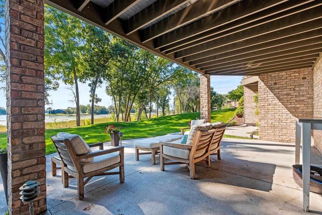 2755 FOX RUN, Appleton, WI 54914