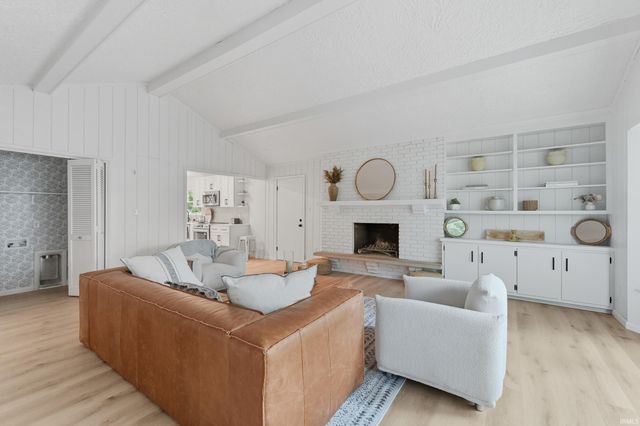 904 Pelham Drive, Fort Wayne, IN 46825