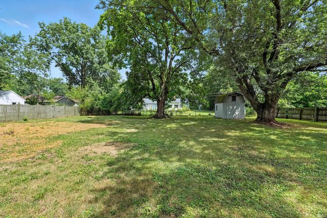 904 Pelham Drive, Fort Wayne, IN 46825