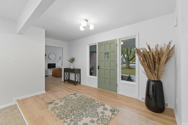 904 Pelham Drive, Fort Wayne, IN 46825