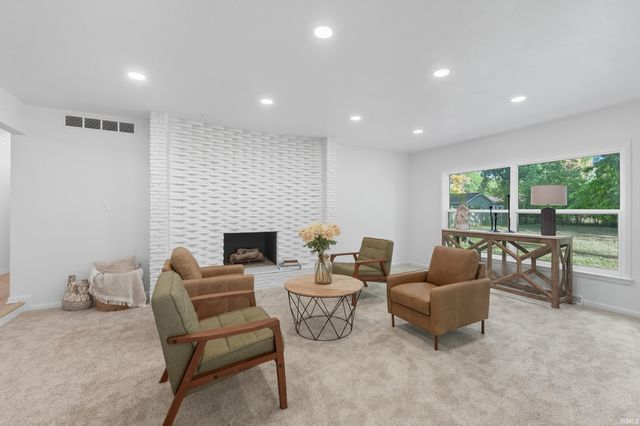 904 Pelham Drive, Fort Wayne, IN 46825