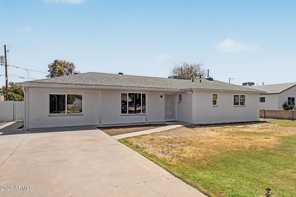 1819 W MORTEN Avenue, Phoenix, AZ 85021 — photo 2
