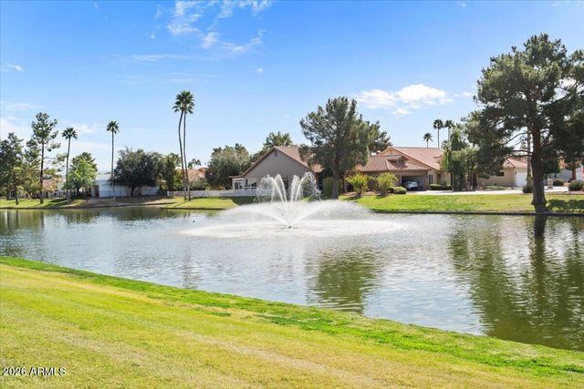 10619 E Arrowvale Drive, Sun Lakes, AZ 85248