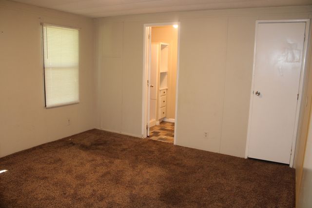 1706 Mars St, La Vergne, TN 37086
