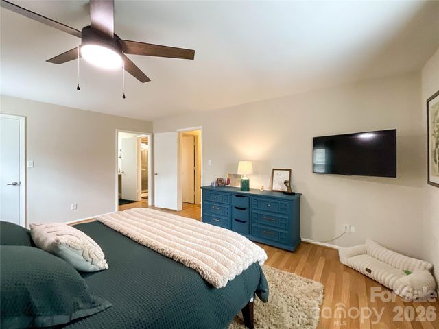 15920 Fieldstone Drive, Matthews, NC 28104