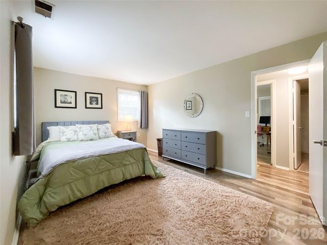 15920 Fieldstone Drive, Matthews, NC 28104