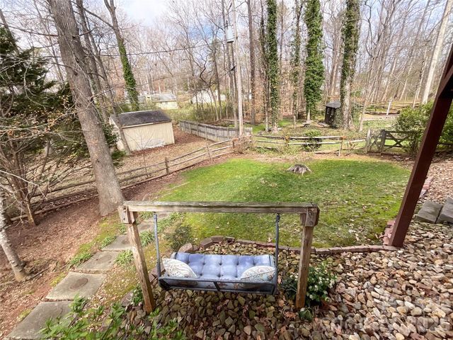 15920 Fieldstone Drive, Matthews, NC 28104