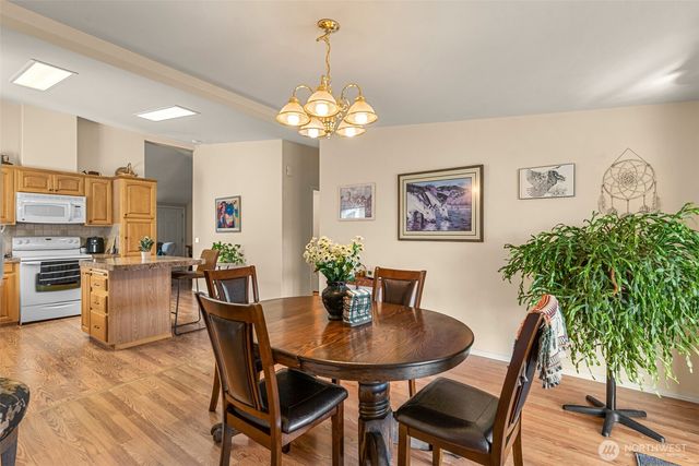 1849 Heritage Drive, Wenatchee, WA 98801