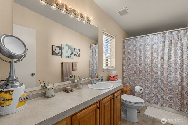 1849 Heritage Drive, Wenatchee, WA 98801