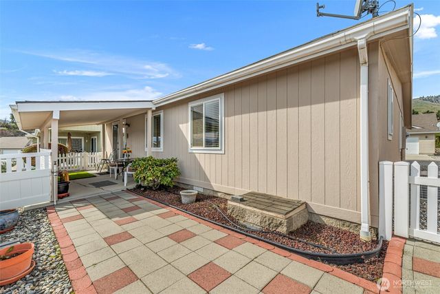 1849 Heritage Drive, Wenatchee, WA 98801