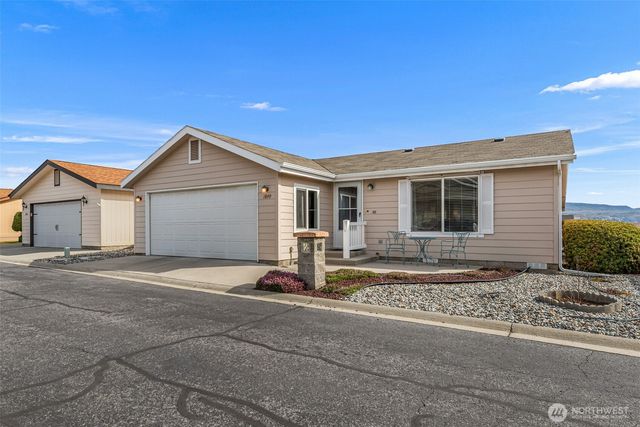 1849 Heritage Drive, Wenatchee, WA 98801