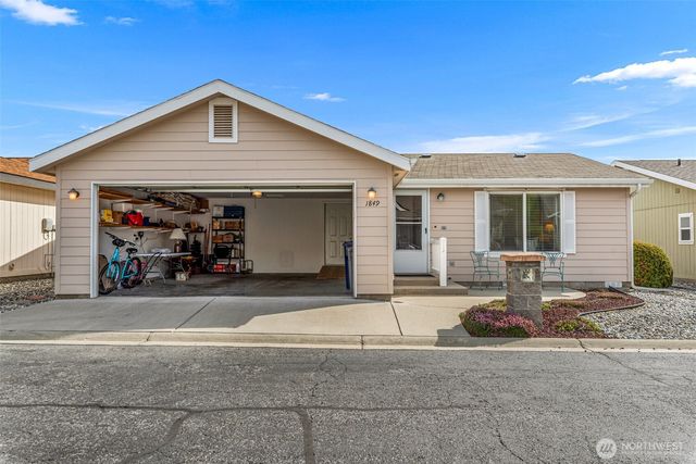 1849 Heritage Drive, Wenatchee, WA 98801