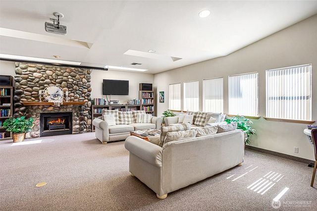 1849 Heritage Drive, Wenatchee, WA 98801