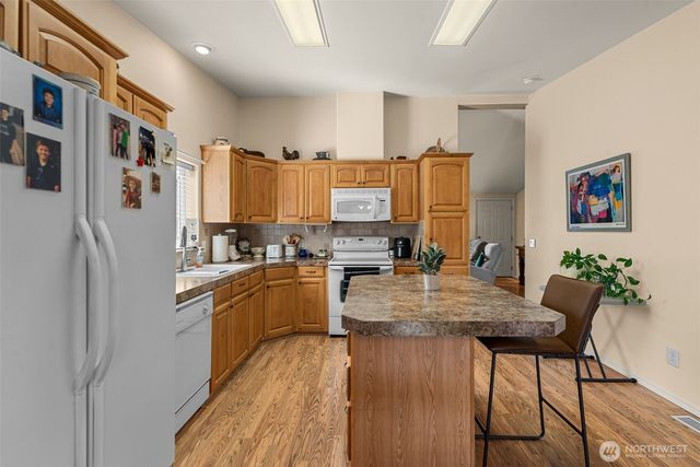 1849 Heritage Drive, Wenatchee, WA 98801