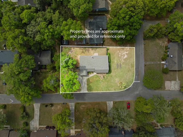 2318 Cumberland Drive, Tallahassee, FL 32303