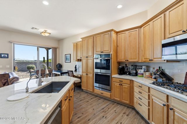 13834 E Red Hawk Sky Trail, Vail, AZ 85641