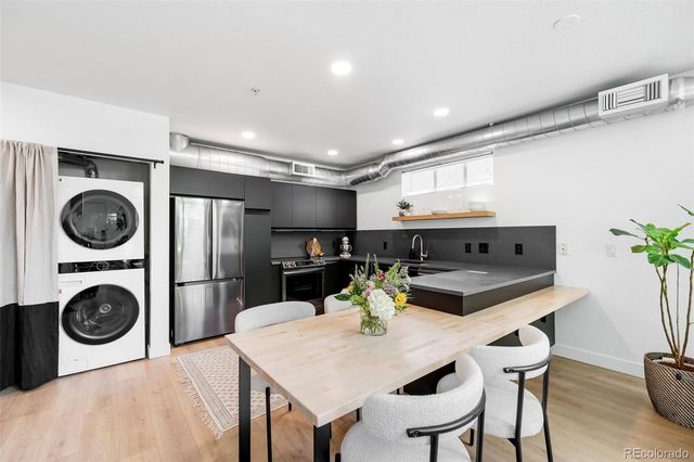 2034 W 31st Avenue E, Denver, CO 80211