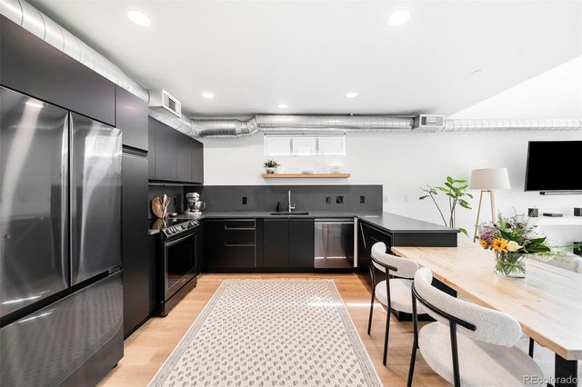 2034 W 31st Avenue E, Denver, CO 80211