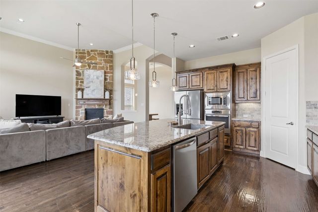 2689 Forest Breeze Drive, Frisco, TX 75034