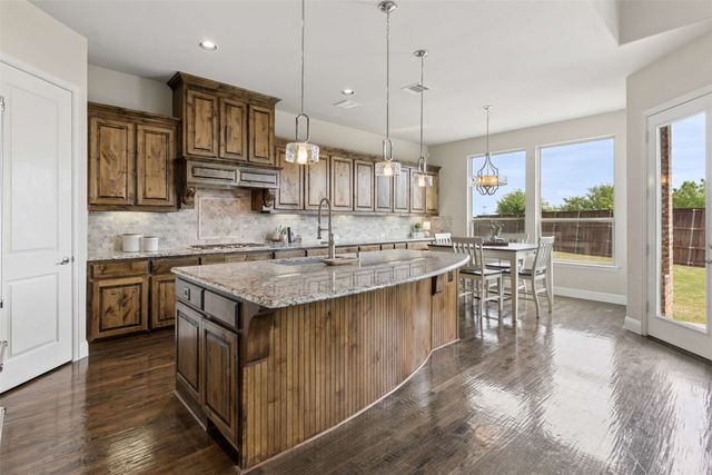 2689 Forest Breeze Drive, Frisco, TX 75034