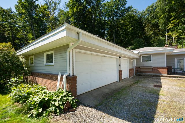 30 Daleville Road, Willington, CT 06279
