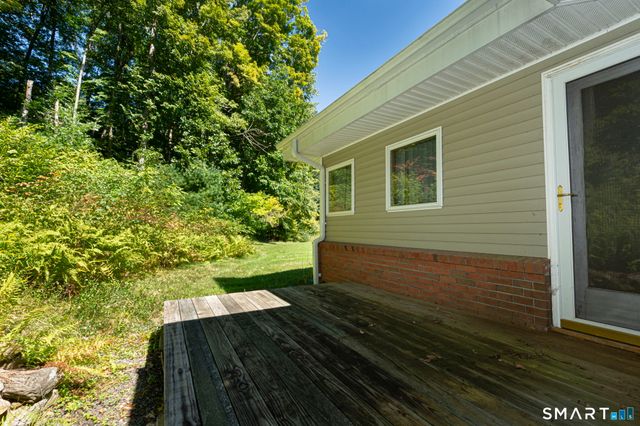 30 Daleville Road, Willington, CT 06279