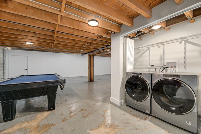 2015 W Race Avenue 120, Chicago, IL 60612