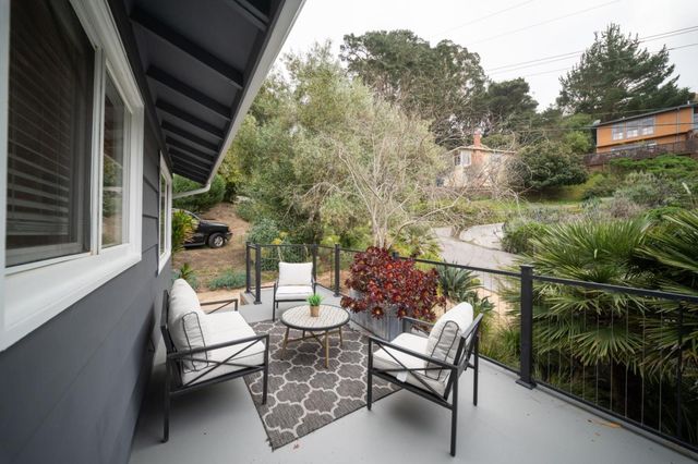 1159 Barcelona Drive, Pacifica, CA 94044