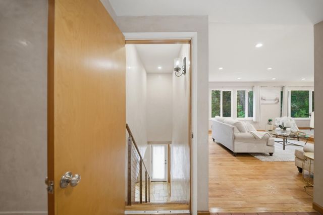 1159 Barcelona Drive, Pacifica, CA 94044