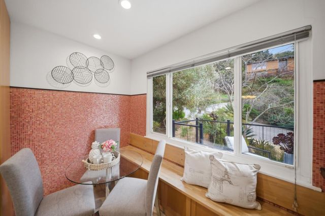 1159 Barcelona Drive, Pacifica, CA 94044