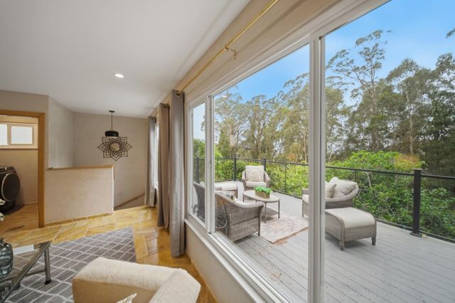 1159 Barcelona Drive, Pacifica, CA 94044