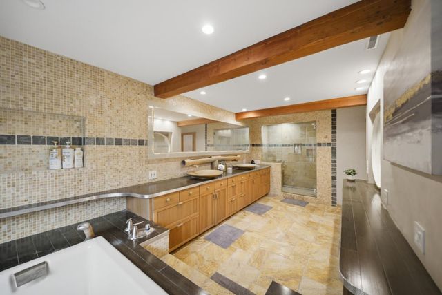 1159 Barcelona Drive, Pacifica, CA 94044