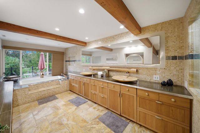 1159 Barcelona Drive, Pacifica, CA 94044